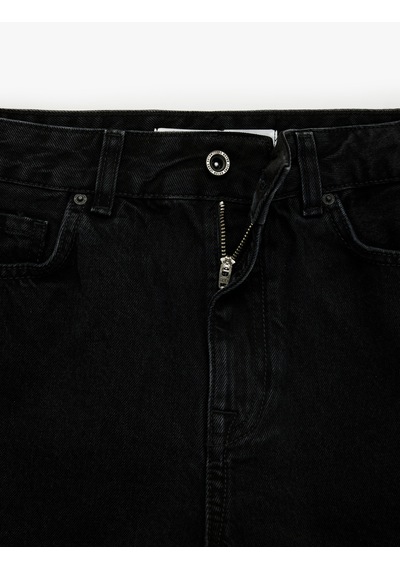 Koton Normal Bel Düğmeli Pamuklu Rahat Kalıp Mini Denim Şort Siyah 6sal40003md