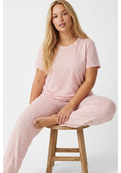 Siyah İnci Büyük Beden Battal Örme Pijama Takım 7614 Beyaz Leopar Siyah İnci Büyük Beden Battal Örme Pijama Takım 7614 Beyaz Leopar