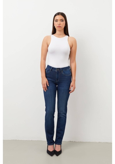 Kadın Likralı Straight Fit Jean Pantolon 001