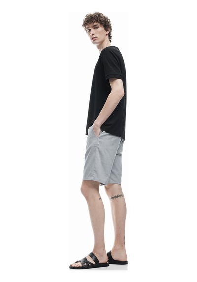 Koton Viskon Karışımlı Cep Detaylı Bermuda Slim Fit Beli Bağcıklı Şort Gri 5sam40017hw Gri