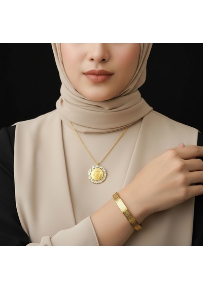 Taşlı Allah Yazılı Kolye Ve Ayetel Kürsi Bileklik Seti Gold Çelik İslami Takı Altın