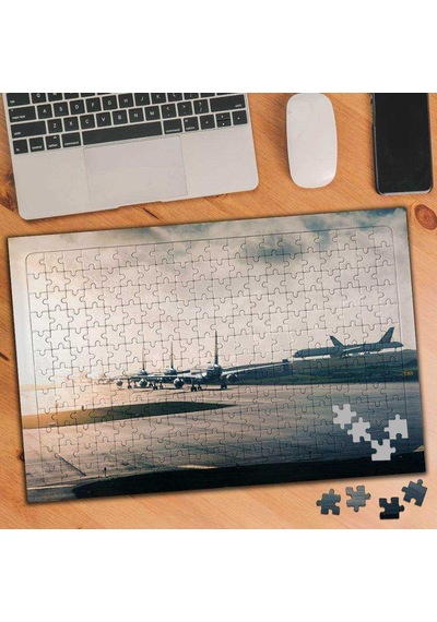 Uçak Pisti Havaalanı 240 Parça Puzzle Yapboz-1031762