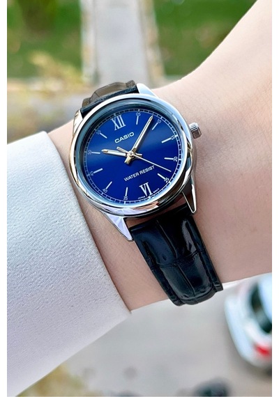 Casio Csıste151 Kadın Kol Saati