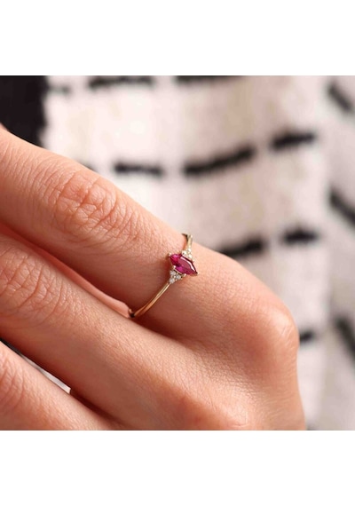 Ruby Markiz Yüzük T12877 Renkli