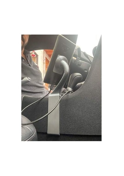Mercedes Benz Slk R171 İçin Manyetik Telefon Tutucu