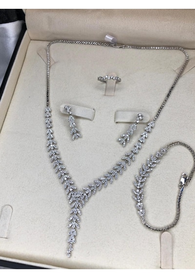 Kadın Gümüş Set - Bengi Zirconia Taşlı Su Yolu Set • Işıklı Kutuda • Düğün • Nişan • Gelin Seti