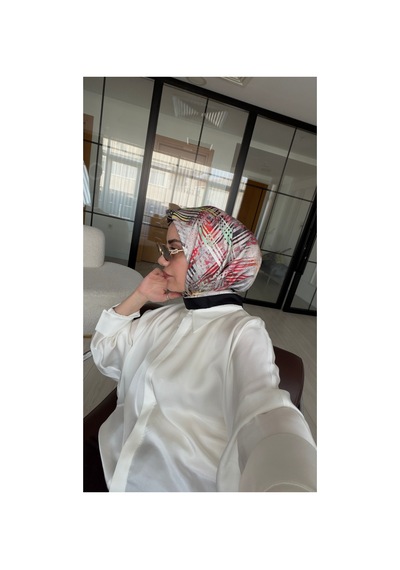 Pierre Cardin İpek Eşarp - 2026 İlkbahar-yaz - 9168230-311 - Sura 311 Çok Renkli 311 Çok Renkli