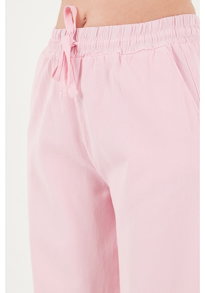 Lela Pamuklu Belden Bağlamalı Yüksek Bel Geniş Paça Cepli Regular Fit Pantolon Bayan Pantolon 668yp4760 Pembe Lela Pamuklu Belden Bağlamalı Yüksek Bel Geniş Paça Cepli Regular Fit Pantolon Bayan Pantolon 668yp4760 Pembe