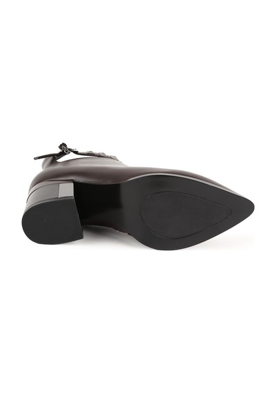 Kriste Bell Kadın Bot K26-0069 Kahverengi Metal Burun Zımbalı Kemer Detaylı Aynalı Kalın Topuk Fermuarlı Şık Abiye Bootie Kahve Kriste Bell Kadın Bot K26-0069 Kahverengi Metal Burun Zımbalı Kemer Detaylı Aynalı Kalın Topuk Fermuarlı Şık Abiye Bootie Kahve