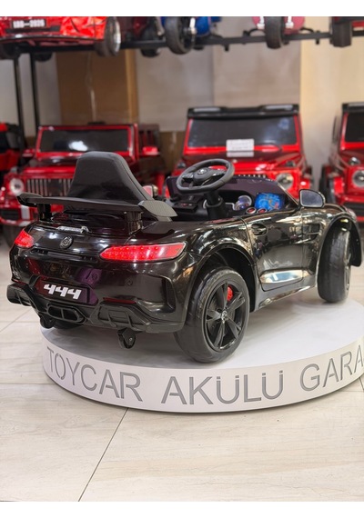 444 Akülü Araba 0-6 Yaş Uzaktan Kumandalı Siyah