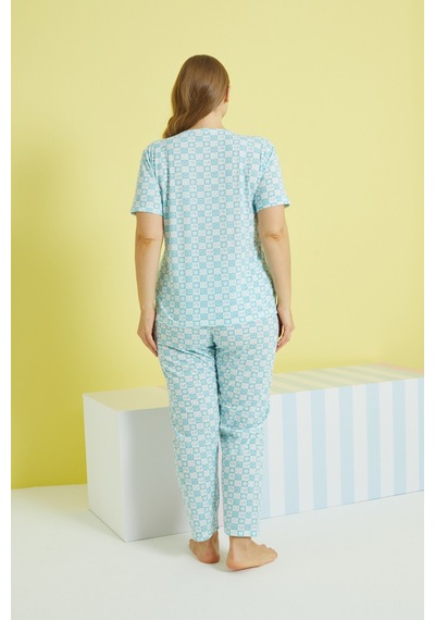 Siyah İnci Curve Büyük Beden Battal Boy Örme Pijama Takımı 24103614 Çok Renkli Siyah İnci Curve Büyük Beden Battal Boy Örme Pijama Takımı 24103614 Çok Renkli