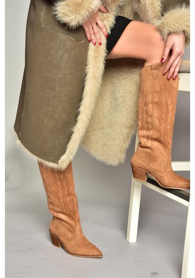 Fox Shoes T267765202 Taba Süet Kovboy Model Kadın Çizme Taba-Süet