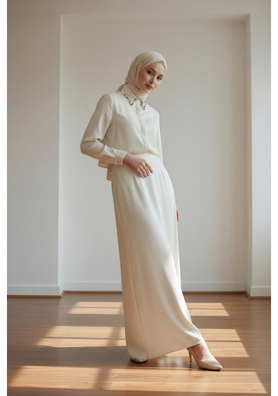 Pera Moda Yakası Taşlı Basic İç Göstermeyen Şık Gömlek Taş