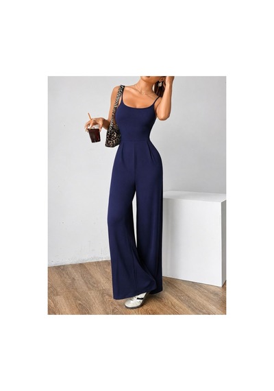 Butik İstanbul Kadın Omuzdan Askılı Sırtı Açık Bol Kesim Janjan Krep Tulum Lacivert Butik İstanbul Kadın Omuzdan Askılı Sırtı Açık Bol Kesim Janjan Krep Tulum Lacivert