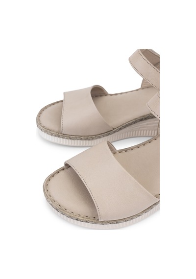 Tamer Tanca Kadın Hakiki Deri Bej Comfort Sandalet 1107 108 Bn Sndlt Y25 Bej Dr Bej