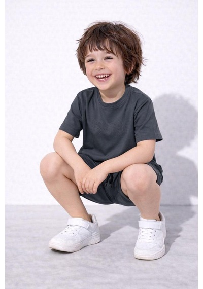 Cg Kids Kabartma Enjeksiyon Baskılı Tshirt & Yandan Cepli Şort Alt Üst Takım Süper Kalite Kumaş Gri Cg Kids Kabartma Enjeksiyon Baskılı Tshirt & Yandan Cepli Şort Alt Üst Takım Süper Kalite Kumaş Gri