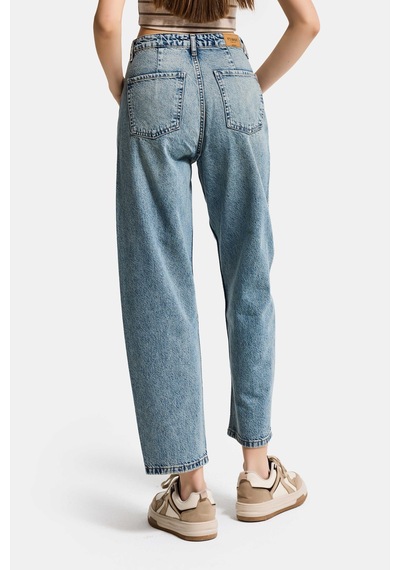 Itsbasic Kadın Kot Rengi 4s6-32 Relax Fit %100 Koton Denim Jean