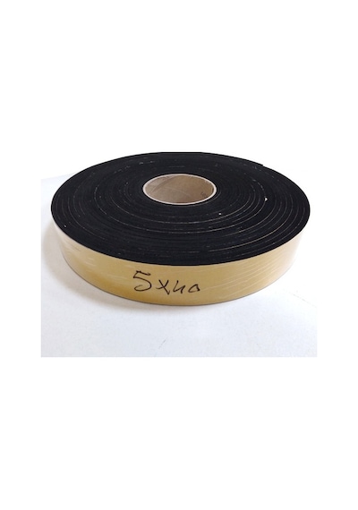 Kapı Pencere Bandı Yapışkan Kapı Pencere Süngeri / Epdm-5Mmx40Mm-Siyah-10 M
