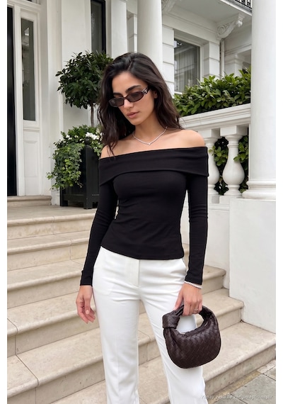 Lela Pamuklu Fitted Fit Madonna Yaka Bluz Kadın Bluz 5866862 Siyah