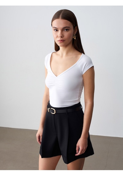 Dilvin 32843 Kısa Kollu Büzgülü T-shirt-beyaz