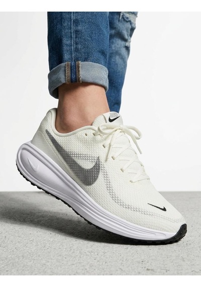 Nike W Revolution 8 Unisex Yürüyüş Koşu Günlük Spor Ayakkabı Beyaz