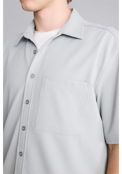 Defacto Esnek Dokulu Kumaş Boxy Fit Kısa Kollu Gömlek G4163ax26smgn1255 Yeşil-gn1255