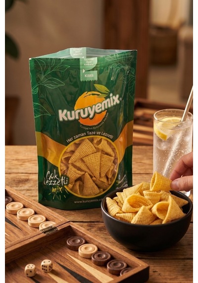Çıtır Süt Mısırlı Cips Piramit - Eğlenceli Ve Lezzetli Atıştırmalık Keyfi 750g