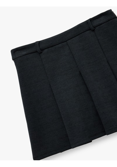 Koton Slim Fit Viskon Karışımlı Kalın Pileli Mini Etek Siyah 6wal70031ık Siyah