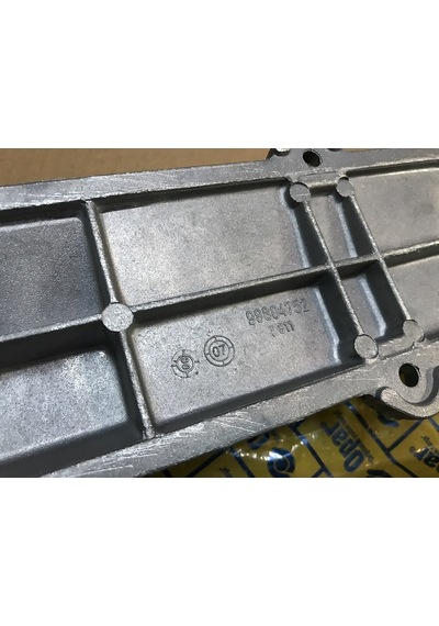TEMPRA TİPO KÜLBÜTÖR ÜST KAPAK 98804752