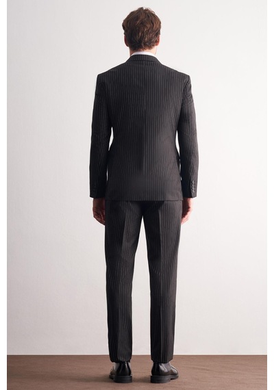 İmza Siyah Kırlangıç Yaka Çizgili Kruvaze 6 Drop Slim Fit Tam Astar Esnek Takım Elbise 1001255153 İmza Siyah Kırlangıç Yaka Çizgili Kruvaze 6 Drop Slim Fit Tam Astar Esnek Takım Elbise 1001255153