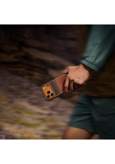 Apple Uyumlu iPhone 17 Pro Kılıf M-safeli Pitaka Tactile Woven Sunset-moonrise Aramid Pro Guard Seri Kapak Kahve Kahverengi