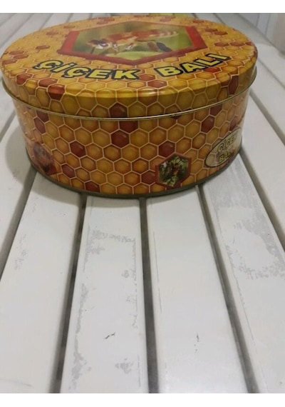 3 Kg Yuvarlak Bal Tenekesi Desenli 4 Adet