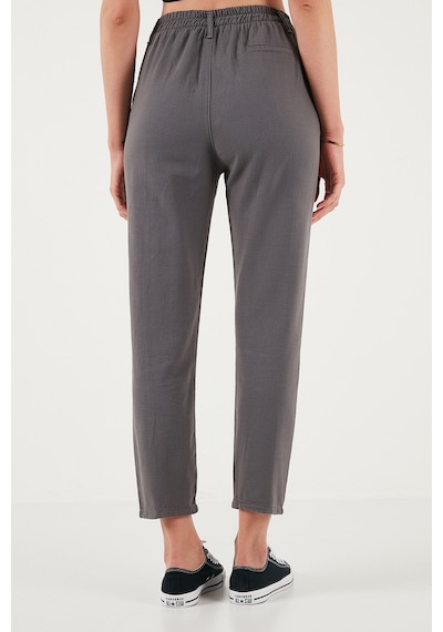 Lela Pamuklu Slim Fit Normal Bel Düz Paça Bayan Pantolon 668Y5121 Antrasit