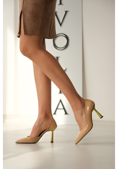 Divolya Scarlet Nude Kırışık Rugan 8cm Topuk Boyu Günlük Kullanım Stiletto Ten Rengi