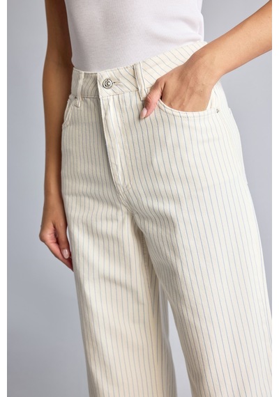 Defacto %100 Pamuk Culotte Üç Cepli Paça Ucu Kesik Detaylı Gabardin Pantolon I4116ax26hswt32 Beyaz-wt32