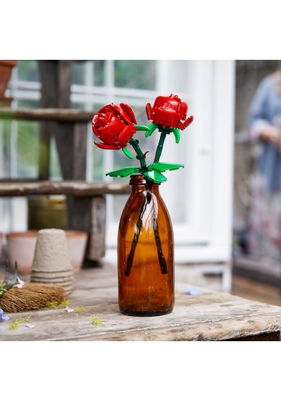 LEGO® Botanicals Gül 40460 – Yetişkinler için Uzunluğu Ayarlanabilen, 2 Gül İçeren Dekoratif Çiçek Modeli Yapım Seti (120 Parça)