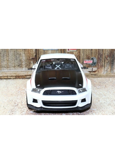 Maisto 2014 Ford Mustang Street Racer Beyaz 1/24 Model Araba