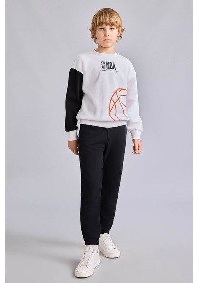 Defacto Nba Bisiklet Yaka İçi Yumuşak Tüylü Kalın Kumaş Sweatshirt Erkek Çocuk I2196a826wnwt34 Beyaz-wt34