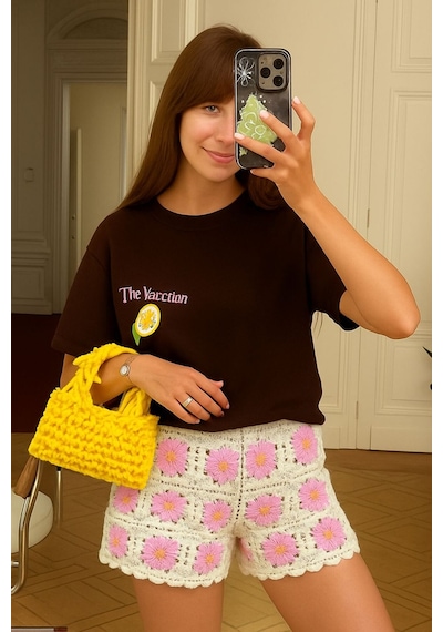 The Vacctıon Baskılı Unisex Tshırt Kahverengi