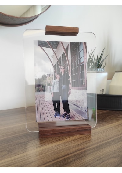 Ceviz Ağacından Yüzer Fotoğraf Çerçevesi - Yatay Ve Dikey Kullanım 10x15 Fotoğraflara Uygun