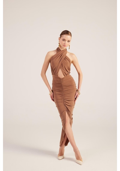 Holly Lolly Drape Detaylı Sırtı Açık Yırtmaçlı Uzun Marie Elbise Kahve