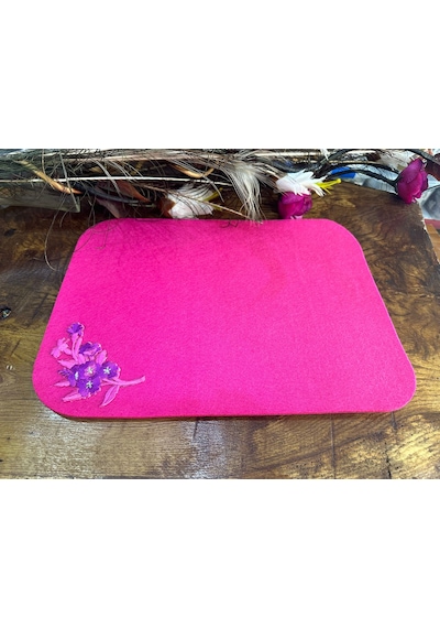 1 Adet Nakış İşleme Çiçekli Keçe Amerikan Servis 40x30 Cm Pembe