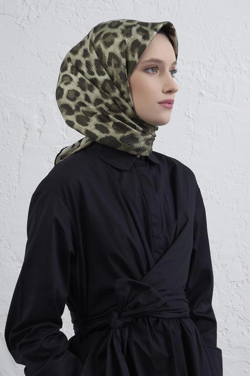 Armine Saf İpek Sura Eşarp 9425d 32 Haki