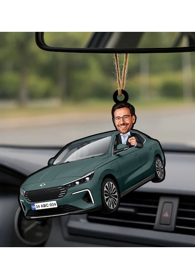 Bk Gift Kişiye Özel Erkek Urla Renk Togg Karikatürlü Ahşap Plakalı Araba Dikiz Ayna Süsü-1 , Arkadaşa Hediye, Sevgiliye Hediye, Araba Hediyesi Kobitme