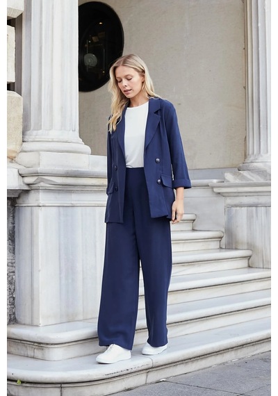 Jument Kadın İpeksi Dokulu Modal Kumaş Yakalı Cep Kapaklı Oversize Salaş Blazer Ceket-lacivert Jument Kadın İpeksi Dokulu Modal Kumaş Yakalı Cep Kapaklı Oversize Salaş Blazer Ceket-lacivert