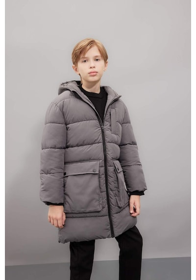 DeFacto Erkek Çocuk Su İtici Kapüşonlu Fermuarlı Cepli Polar Astarlı Parka C8801A824CWAR129 DeFacto Erkek Çocuk Su İtici Kapüşonlu Fermuarlı Cepli Polar Astarlı Parka C8801A824CWAR129
