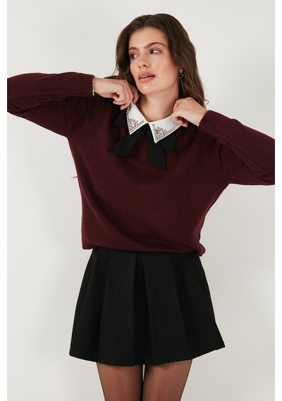 Lela Premium Regular Fit Gömlek Yaka Yumuşak Dokulu Fiyonk Detaylı Taşlı Bayan Kazak 680Kz00035 Bordo