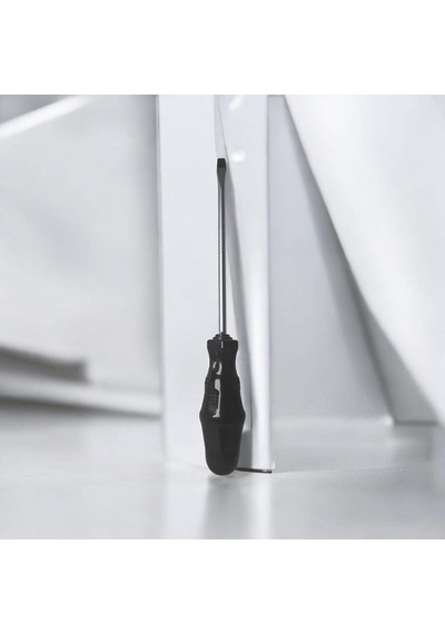 Tekli Tornavida Düz 5 125mm Siyah Renk Mıknatıslı