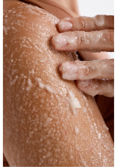 Cold Effect Body Scrub Vücut Peelingi Sıkılaştırıcı Ve Nemlendirici Nem Bombası 280 Gr