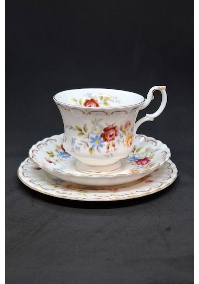 Jubilee Rose Vintage Çay Fincanı 3 Parça 210 Ml Mor - Kırmızı